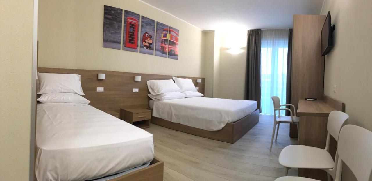Terrazza Rooms Castrezatto Kültér fotó