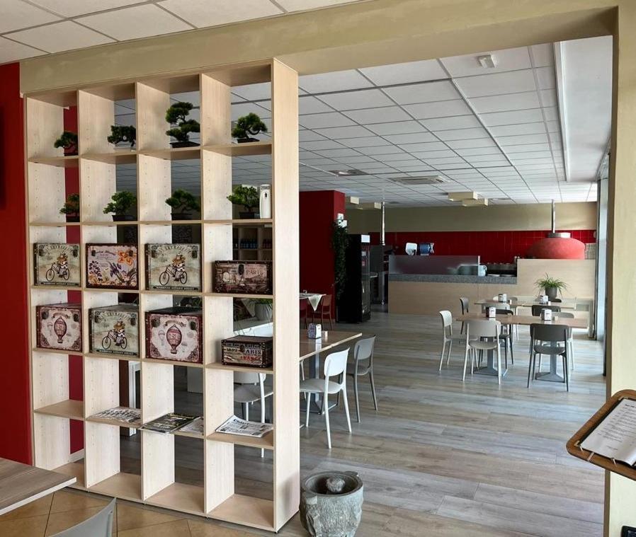Terrazza Rooms Castrezatto Kültér fotó